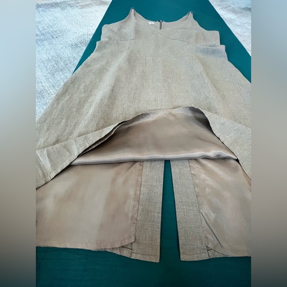 Tommy Bahama Linen Blend Dress Size 12 Beige / Gray Silk Lining V-Neck Back Zip - Picture 6 of 9